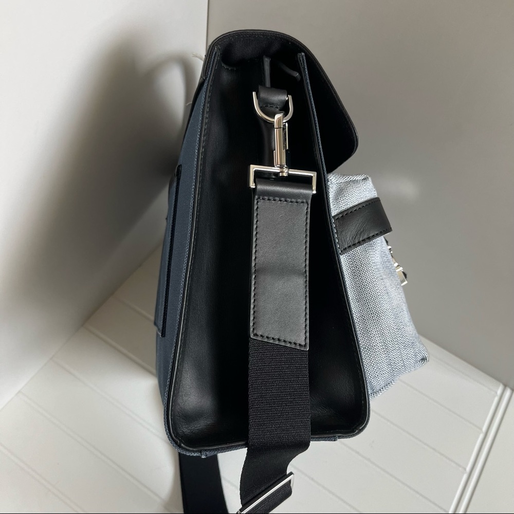 Want Les Essentiels Leather Canvas Durham Utility Messenger - Picture 5 of 7